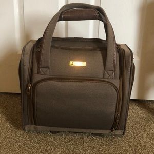 London Fog roller carry on bag